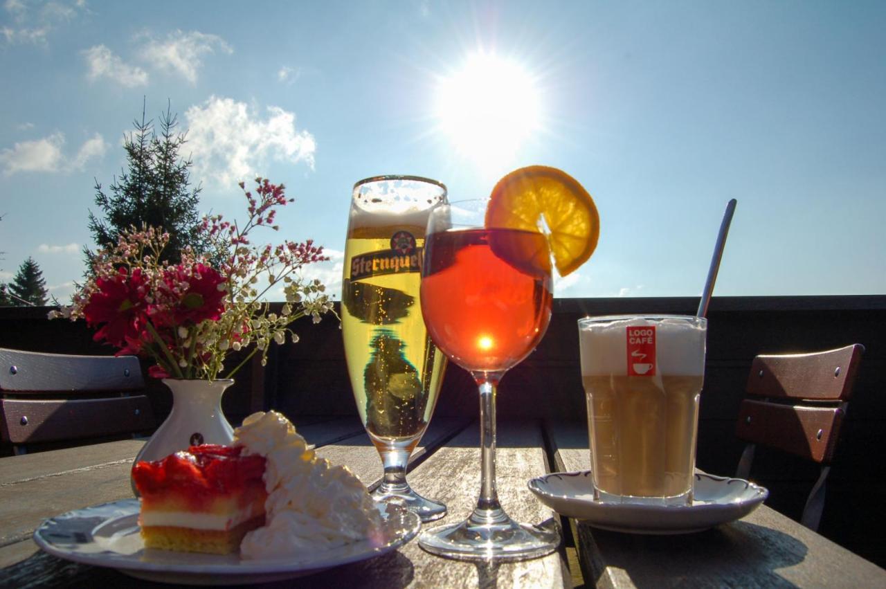 Berggasthaus & Pension Schoene Aussicht 클링겐터 외부 사진