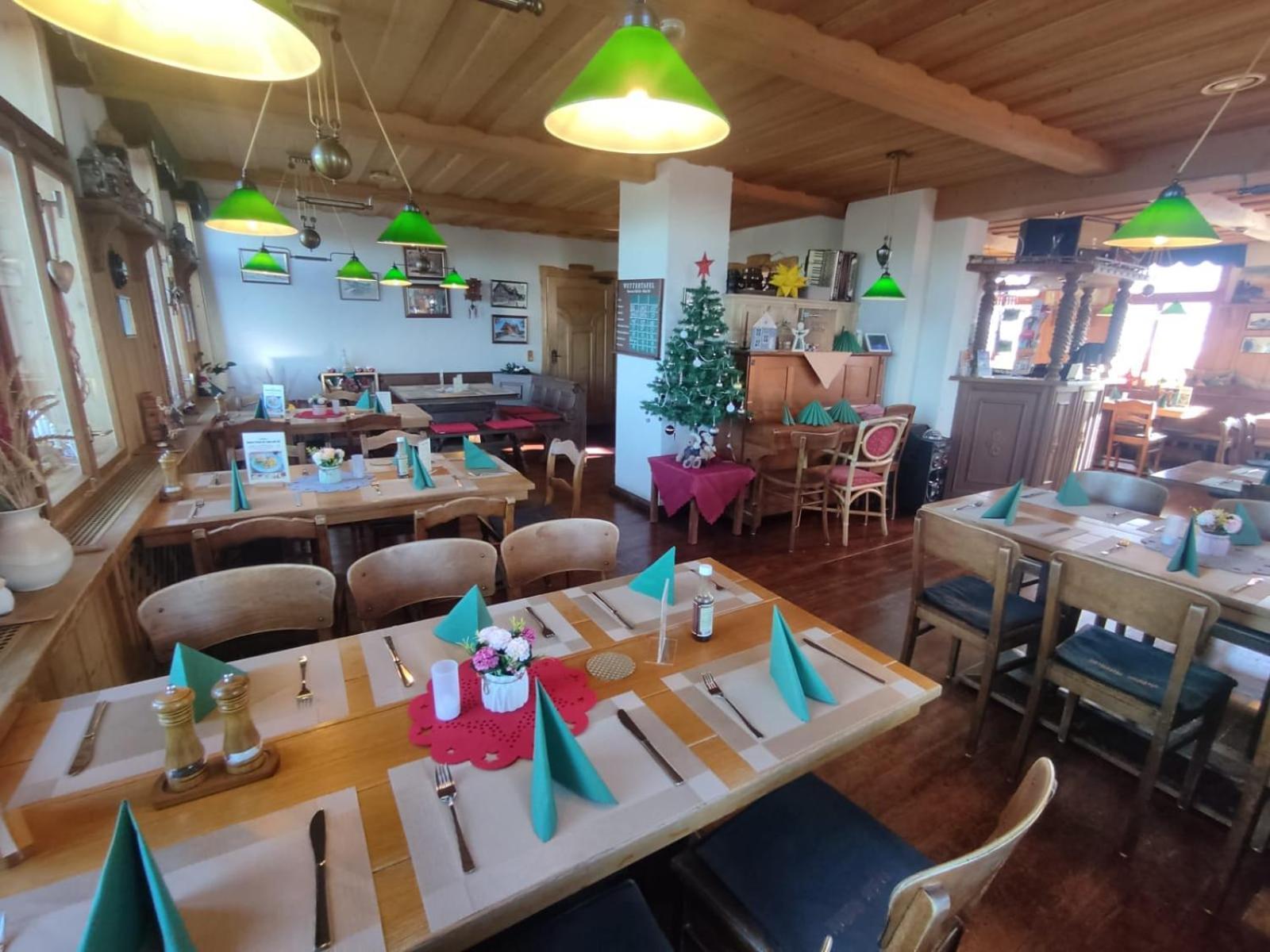 Berggasthaus & Pension Schoene Aussicht 클링겐터 외부 사진